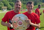 Meisterjubel SG TSV Schlüsselfeld/TSV Aschbach (Mario Schwank (li.) und Patrick Stettner)